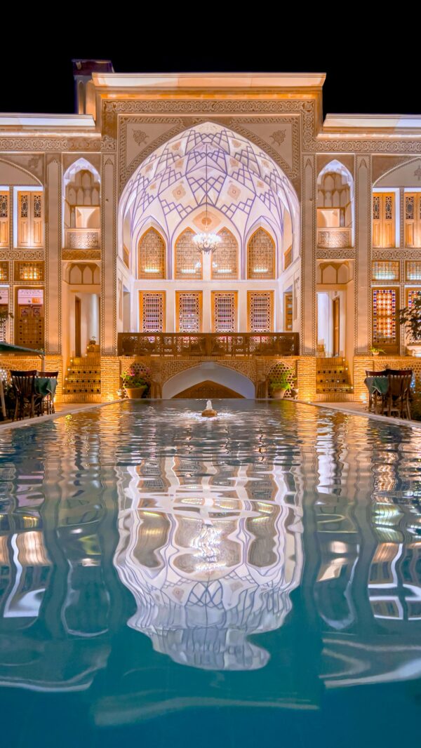 Iran In-Depth Panorama Tour – 14 Days - Image 21