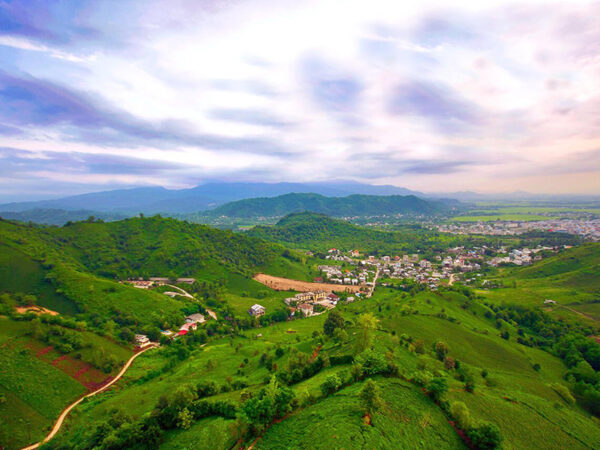 Iran Nature Adventure: 10-Day Journey Through Mountains, Deserts, and Islands